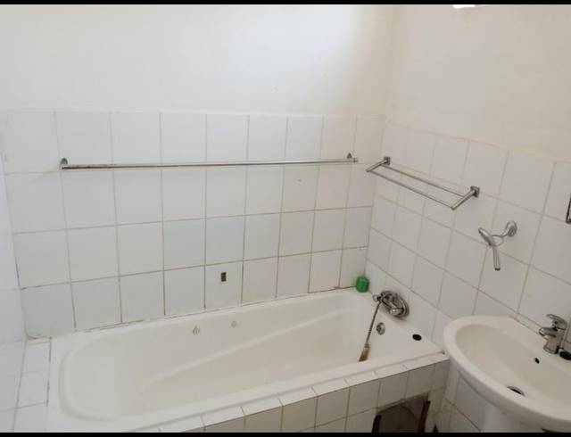 3 BEDROOM PROPERTY TO RENT IN OBSERVATORY